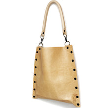 Natural Leather Sleek silhouette Tote Bag